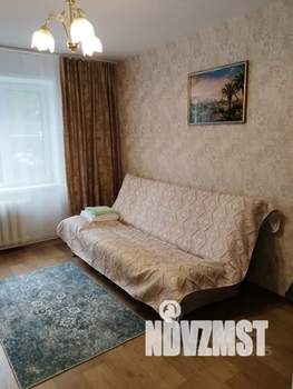 2-к квартира, посуточно, 45м2, 4/9 этаж