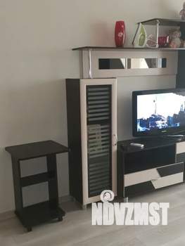 1-к квартира, посуточно, 33м2, 1/10 этаж