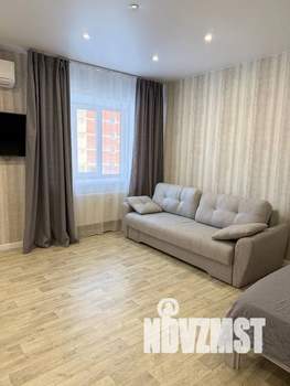 1-к квартира, посуточно, 35м2, 2/9 этаж