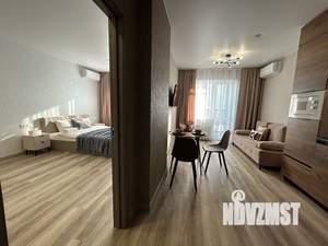 1-к квартира, посуточно, 40м2, 6/16 этаж