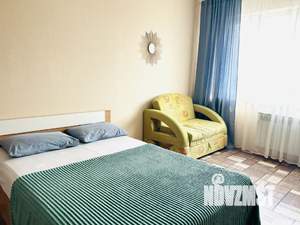 1-к квартира, посуточно, 38м2, 7/17 этаж