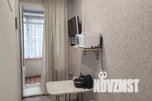 1-к квартира, посуточно, 13м2, 1/2 этаж