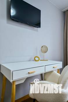 2-к квартира, посуточно, 50м2, 1/1 этаж