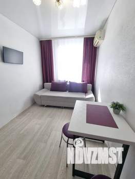 Студия квартира, посуточно, 15м2, 1/5 этаж