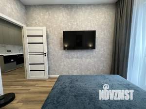 Студия квартира, посуточно, 43м2, 2/17 этаж