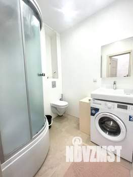 Студия квартира, посуточно, 35м2, 12/16 этаж