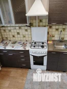 1-к квартира, посуточно, 40м2, 2/5 этаж