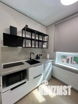 Студия квартира, посуточно, 35м2, 2/24 этаж