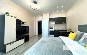 Студия квартира, посуточно, 25м2, 11/27 этаж