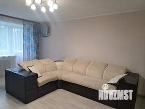 Студия квартира, посуточно, 38м2, 4/5 этаж