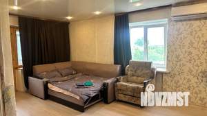 1-к квартира, посуточно, 30м2, 5/5 этаж