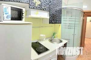 1-к квартира, посуточно, 33м2, 3/3 этаж