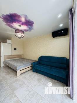 Студия квартира, посуточно, 30м2, 11/18 этаж