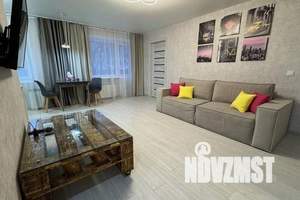 2-к квартира, посуточно, 40м2, 2/5 этаж