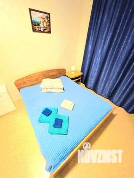 1-к квартира, посуточно, 40м2, 1/4 этаж