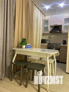 2-к квартира, посуточно, 42м2, 2/5 этаж