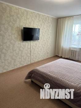 1-к квартира, посуточно, 38м2, 5/14 этаж