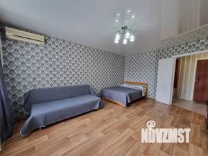 1-к квартира, посуточно, 42м2, 1/1 этаж