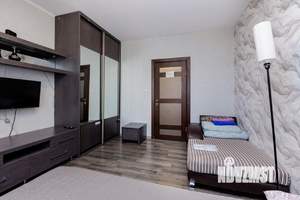 2-к квартира, посуточно, 67м2, 1/1 этаж