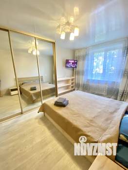 2-к квартира, посуточно, 59м2, 1/10 этаж