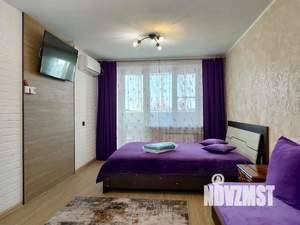 1-к квартира, посуточно, 33м2, 1/1 этаж
