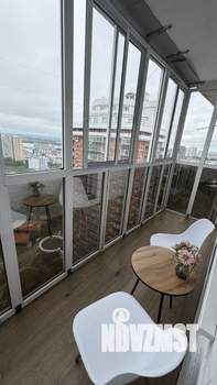 Студия квартира, посуточно, 40м2, 22/23 этаж