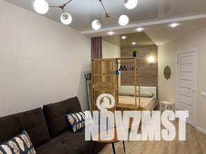 2-к квартира, посуточно, 55м2, 3/25 этаж