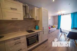 Студия квартира, посуточно, 35м2, 9/20 этаж