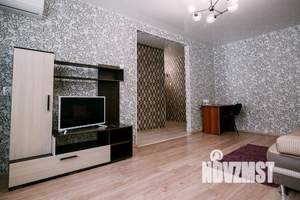 1-к квартира, посуточно, 44м2, 1/1 этаж