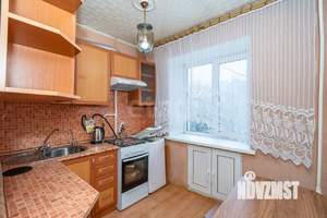 3-к квартира, на длительный срок, 60м2, 4/5 этаж