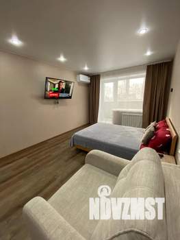 1-к квартира, посуточно, 33м2, 1/5 этаж