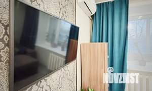 1-к квартира, посуточно, 32м2, 2/9 этаж