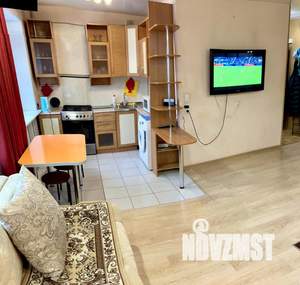 2-к квартира, посуточно, 50м2, 1/1 этаж