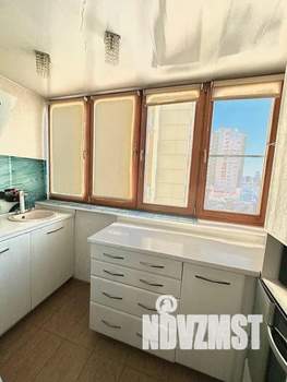 Студия квартира, посуточно, 36м2, 6/20 этаж