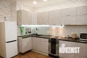 1-к квартира, посуточно, 41м2, 5/25 этаж