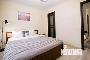 1-к квартира, посуточно, 47м2, 1/1 этаж