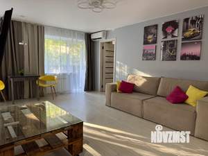 2-к квартира, посуточно, 42м2, 2/5 этаж