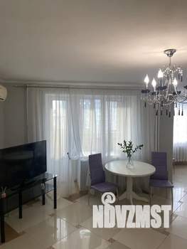 1-к квартира, посуточно, 41м2, 6/10 этаж