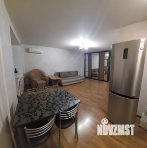 Студия квартира, на длительный срок, 30м2, 2/5 этаж