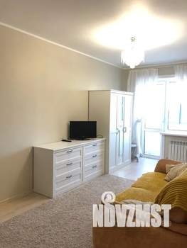 1-к квартира, посуточно, 38м2, 16/25 этаж