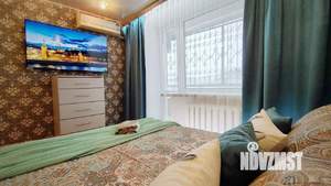 1-к квартира, посуточно, 37м2, 1/1 этаж