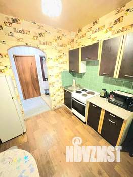 1-к квартира, посуточно, 32м2, 1/10 этаж