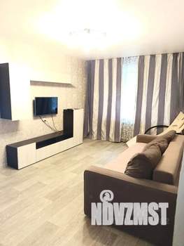 2-к квартира, посуточно, 45м2, 1/10 этаж