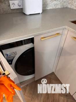 Студия квартира, посуточно, 38м2, 20/23 этаж