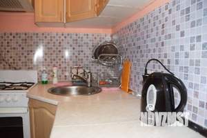 Студия квартира, посуточно, 35м2, 4/5 этаж