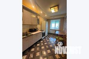 1-к квартира, посуточно, 38м2, 2/10 этаж