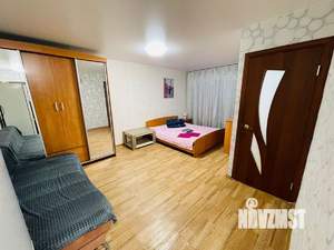 1-к квартира, посуточно, 33м2, 3/5 этаж