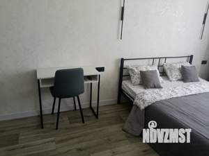 Студия квартира, посуточно, 28м2, 1/17 этаж