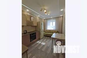 1-к квартира, посуточно, 43м2, 10/10 этаж