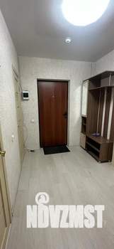 Студия квартира, посуточно, 45м2, 1/22 этаж